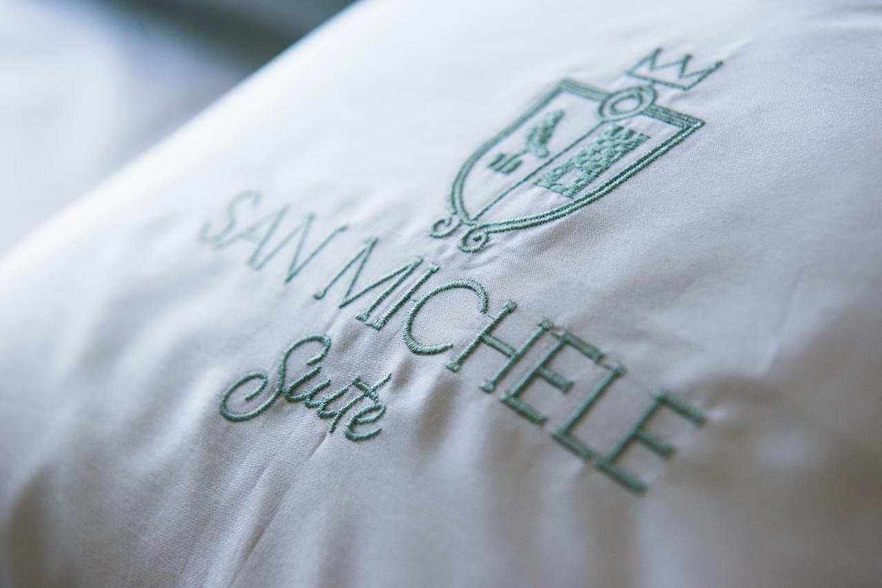 San Michele Suite Поліньяно-а-Маре Екстер'єр фото
